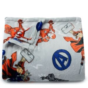 Marvel Oversized Supersoft.